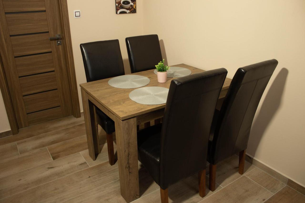 Apartmany Pilot Velka Hledsebe Buitenkant foto